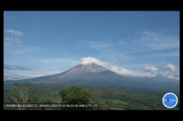 Gunung Semeru Kembali Aktif, 19 Kali Gempa Letusan dalam 6 Jam