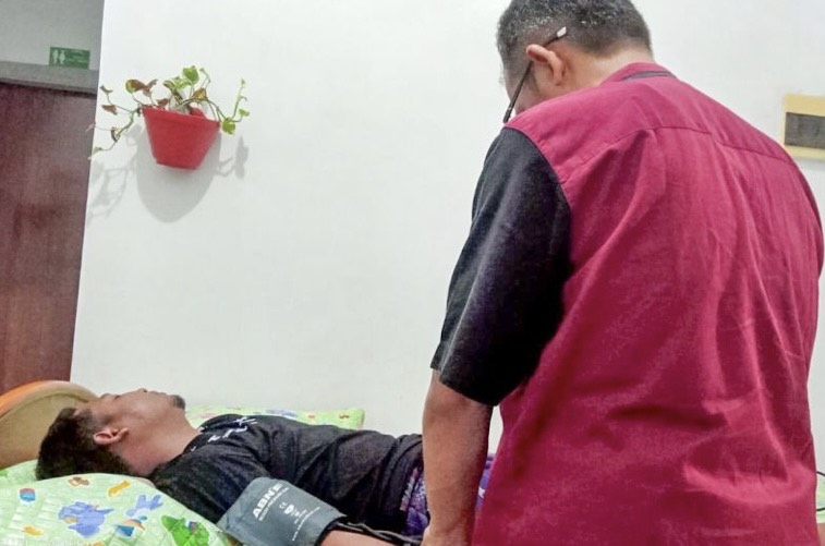 10 Pengawas TPS di Situbondo Jatuh Sakit Akibat Kelelahan Bertugas