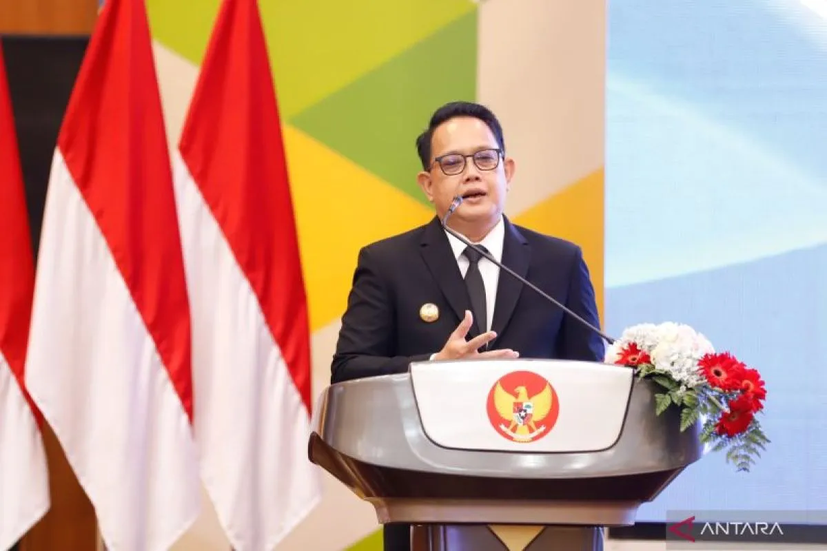 Pj Gubernur Jatim Imbau ASN Harus Adaptif dengan Perubahan