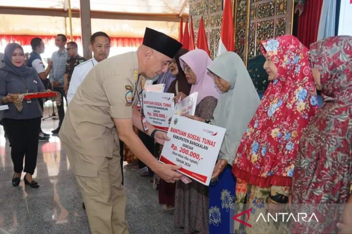 Sebanyak 1.780 Keluarga di Madura Mendapatkan BST dari Pemerintah Setempat