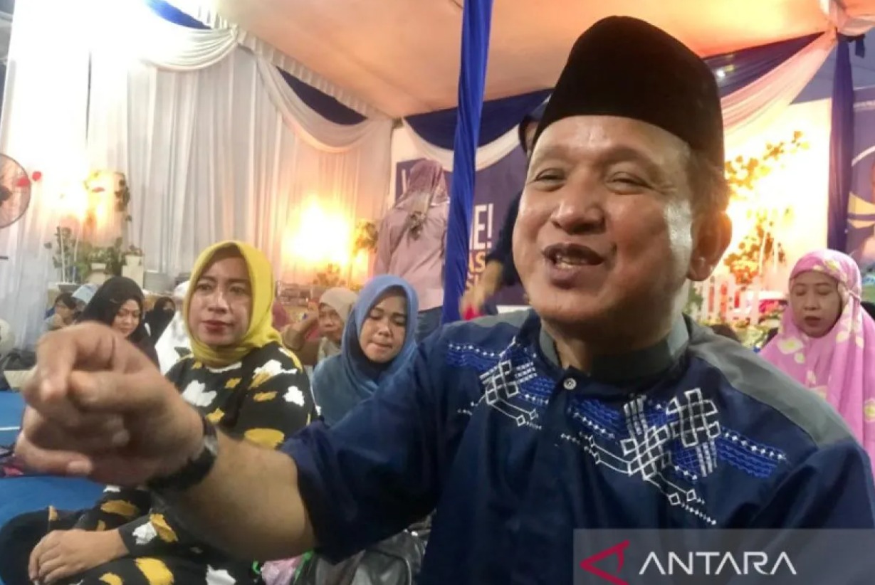 Ipong Tantang Giri, Maju Kembali dalam Pilkada 2024