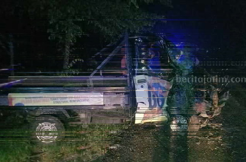 Kecelakaan Beruntun Tiga Kendaraan di Jombang, Tiga Orang Terluka