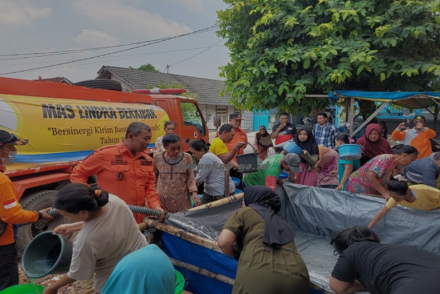 Petakan Wilayah Kekeringan, BPBD Tuban Didistribusikan Air Bersih Lewat Program Mas Lindra Berkibar